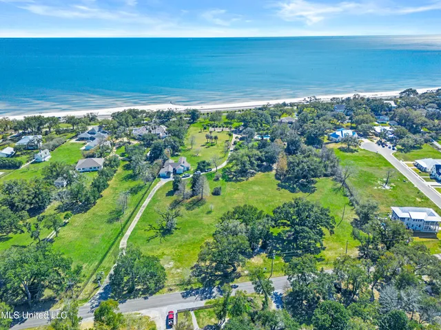 $5,499,000 | 845 East Scenic Drive, Pass Christian, MS 39571