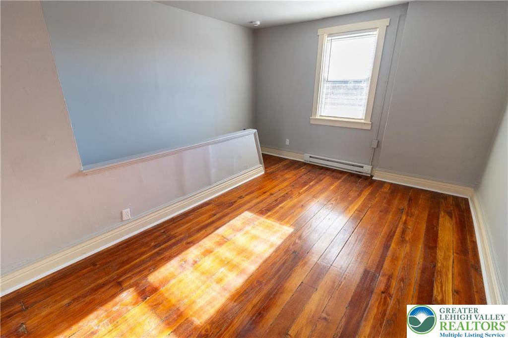 948 West Maple Street Allentown, PA 18101 - Photo 13 of 20