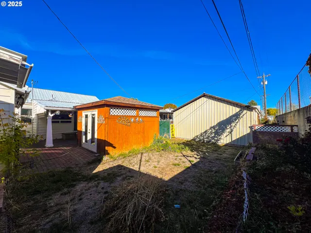 $220,000 | 314 Northwest 3rd Avenue, John Day, OR 97845