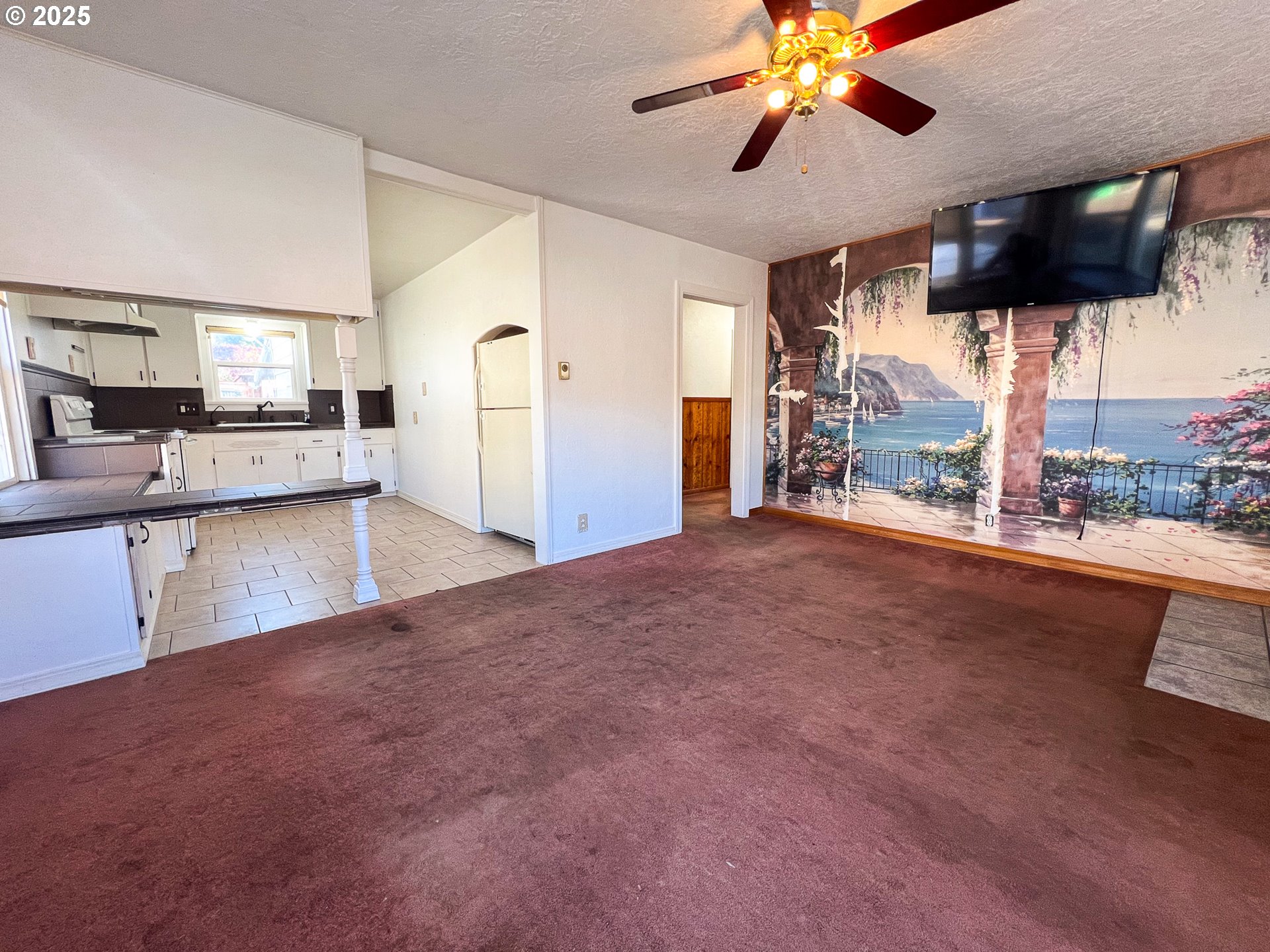 314 Northwest 3rd Avenue John Day, OR 97845 - Photo 6 of 41