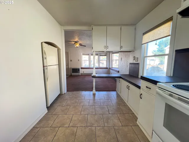 $220,000 | 314 Northwest 3rd Avenue, John Day, OR 97845
