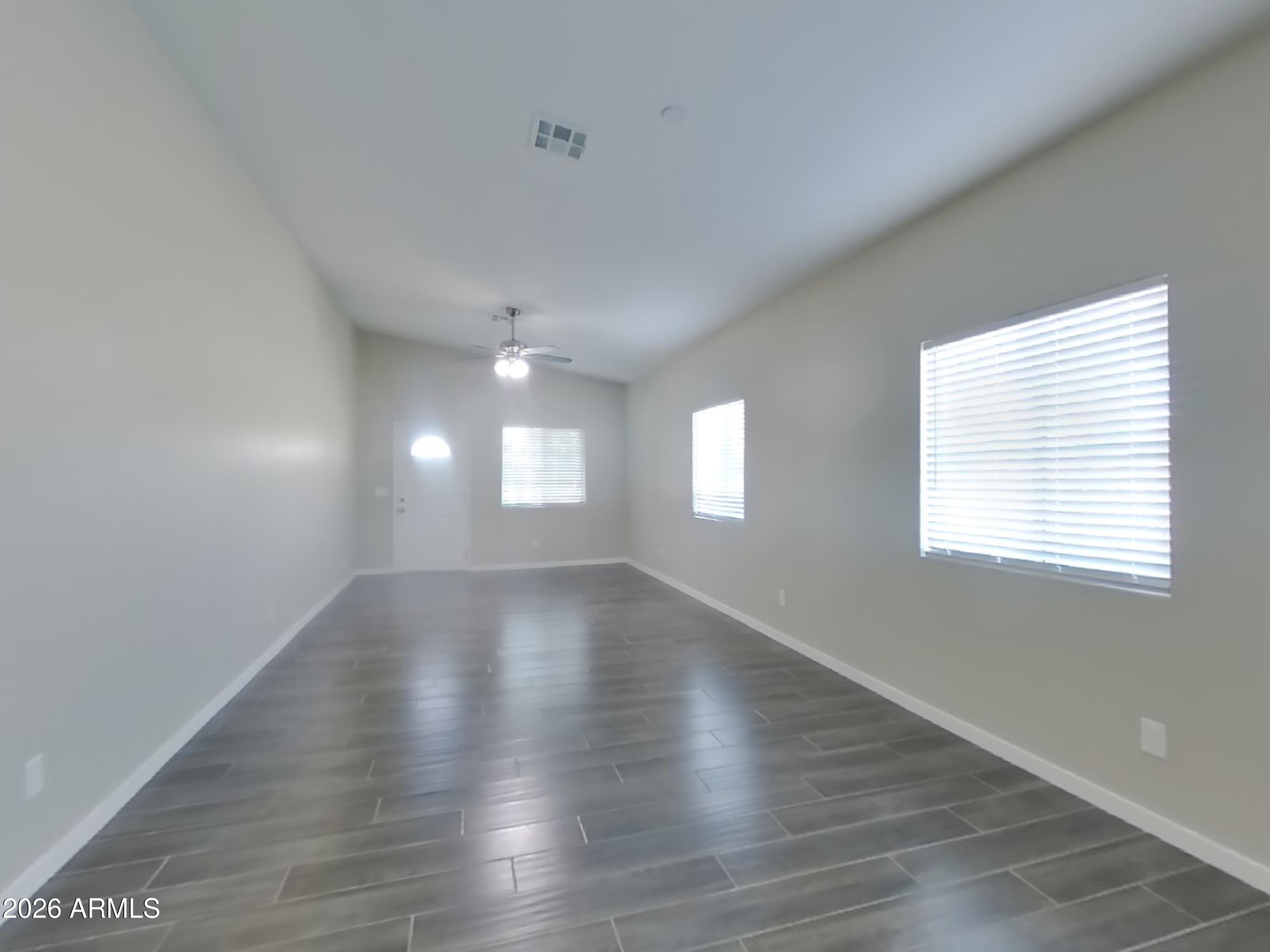 4411 South 19th Street Phoenix, AZ 85040 - Photo 4 of 16 3_Image_6jj8XlTH29