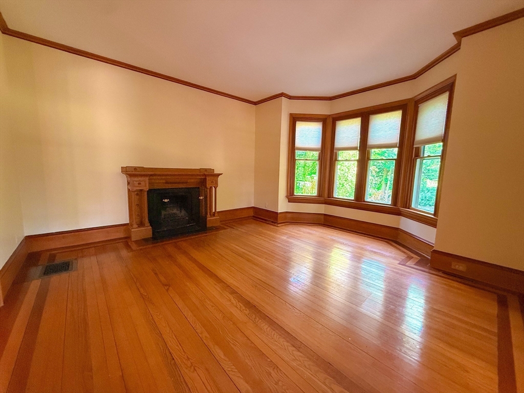209 Bacon Street, Unit 1 Natick, MA 01760 - Photo 5 of 20
