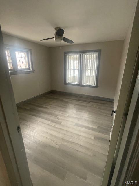 8528 Riverview Boulevard St. Louis, MO 63147 - Photo 12 of 16