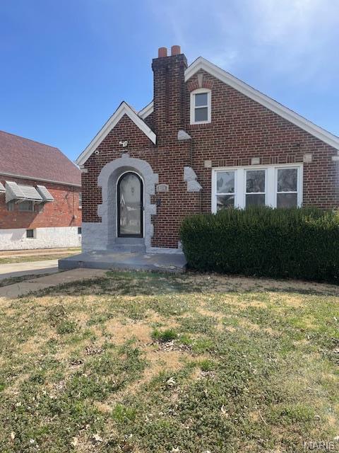 8528 Riverview Boulevard St. Louis, MO 63147 - Photo 3 of 16