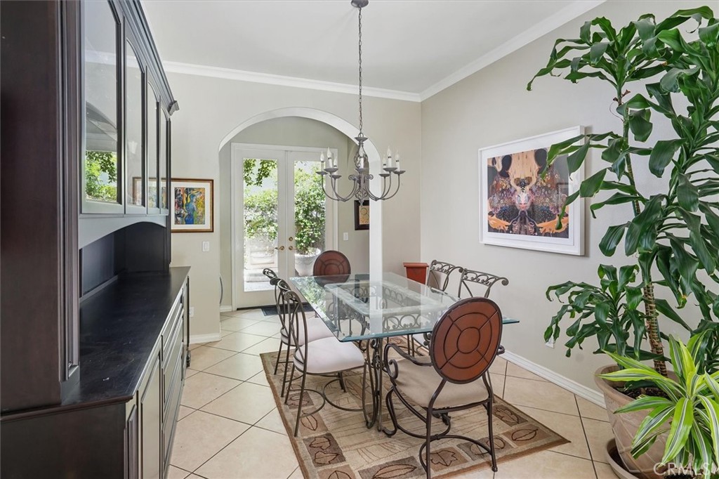 26800 Fairlain Drive Valencia, CA 91355 - Photo 13 of 39