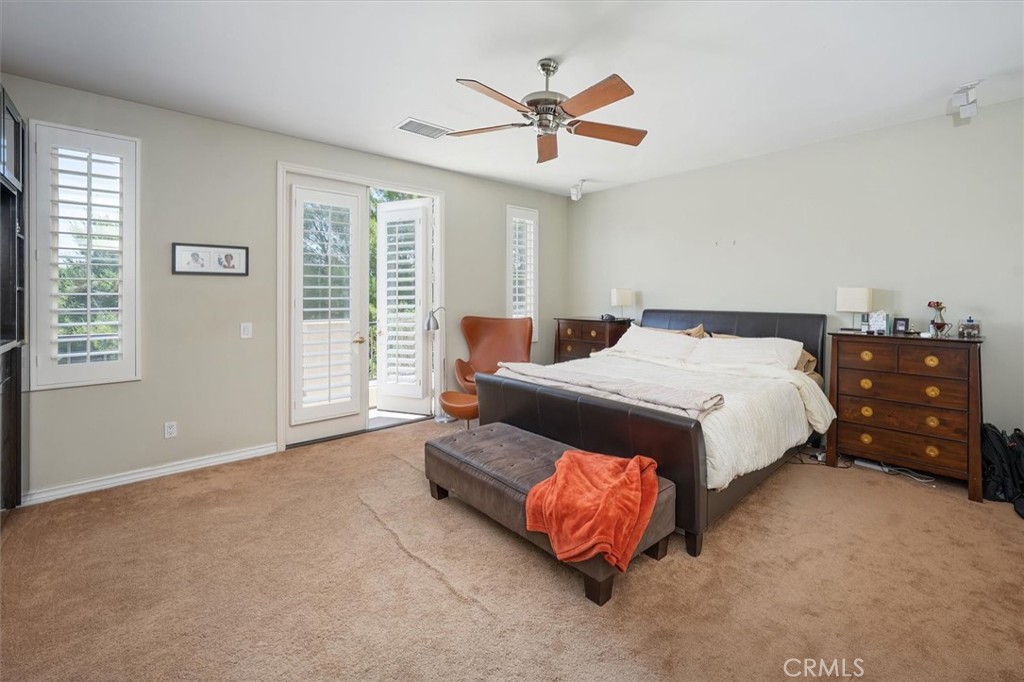 26800 Fairlain Drive Valencia, CA 91355 - Photo 15 of 39