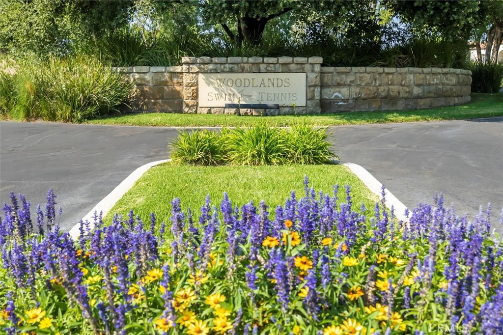 26800 Fairlain Drive Valencia, CA 91355 - Photo 29 of 39