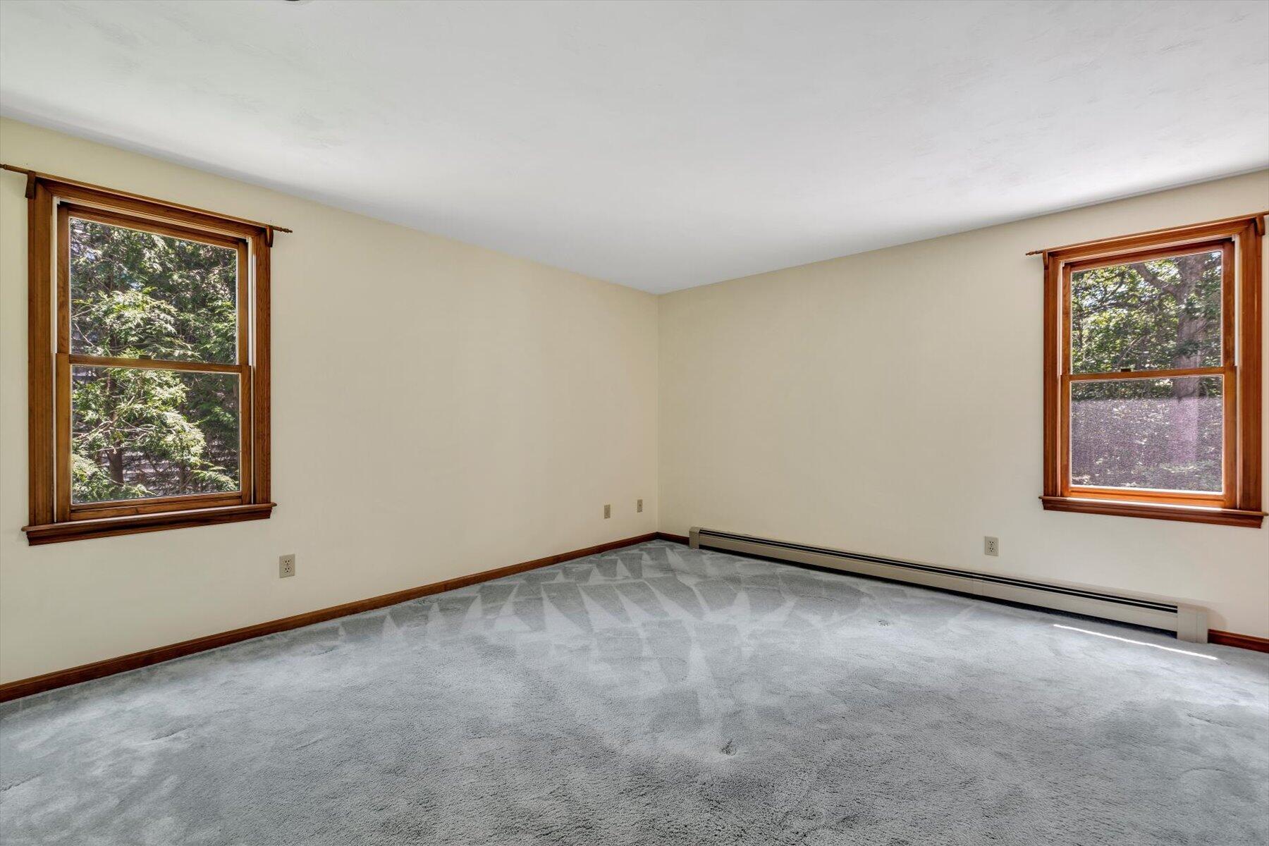 18 Pheasant Run Road Harwich, MA 02645 - Photo 27 of 51 an empty room with a window