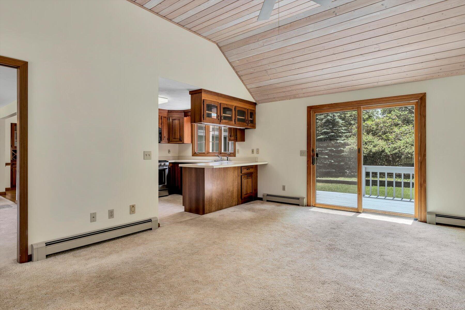 18 Pheasant Run Road Harwich, MA 02645 - Photo 6 of 51 a view of a livingroom with furniture