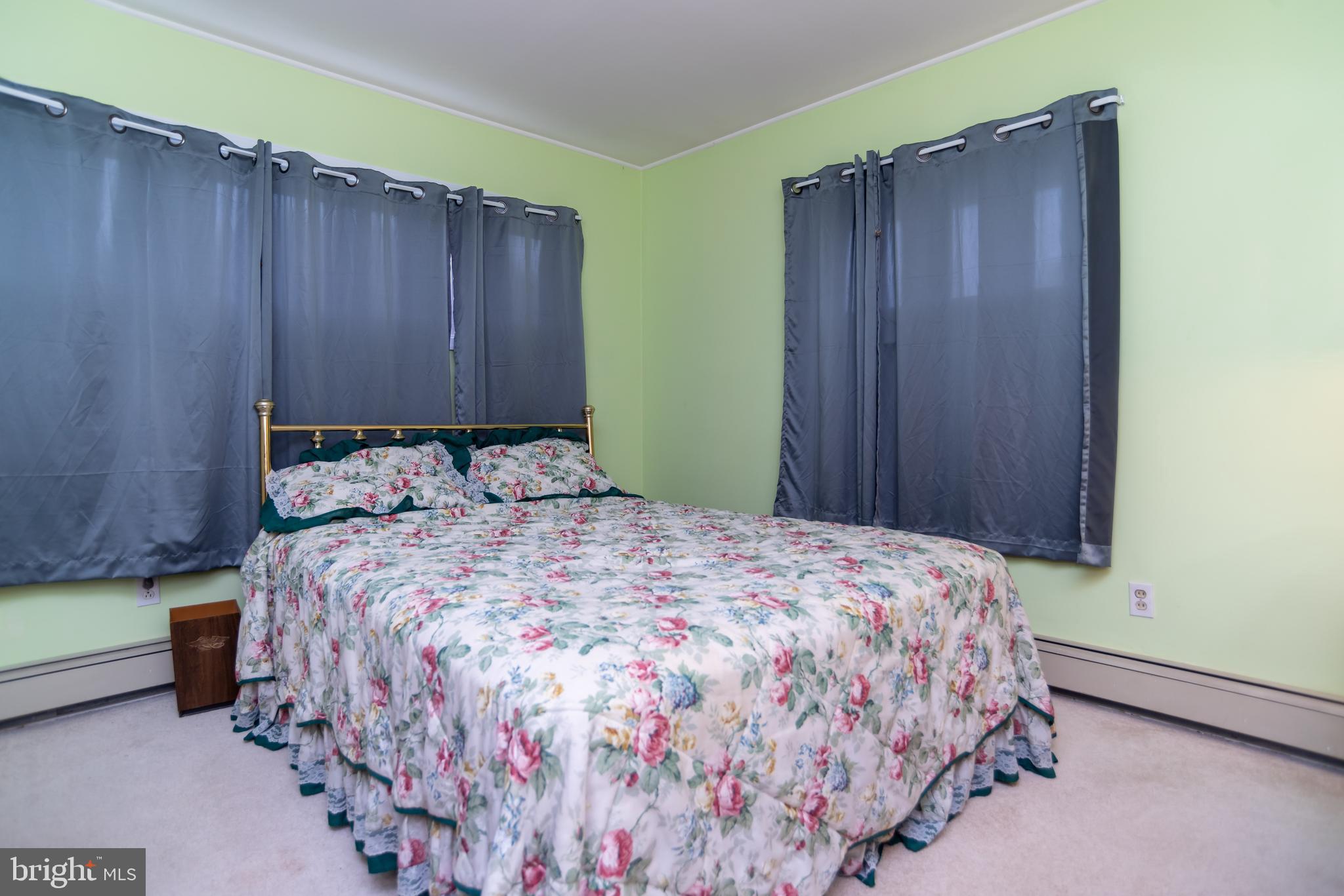 85 Candle Road Levittown, PA 19057 - Photo 14 of 39 Gallery Image 14