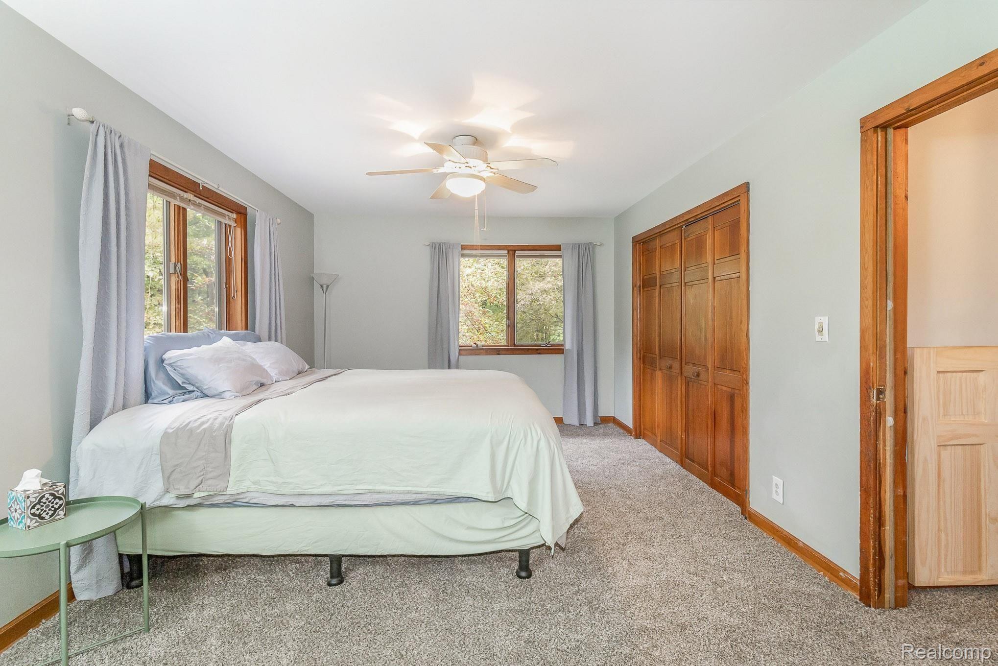 5440 Farley Road Clarkston, MI 48346 - Photo 22 of 46 MAIN FLOOR BEDROOM 2.jpg