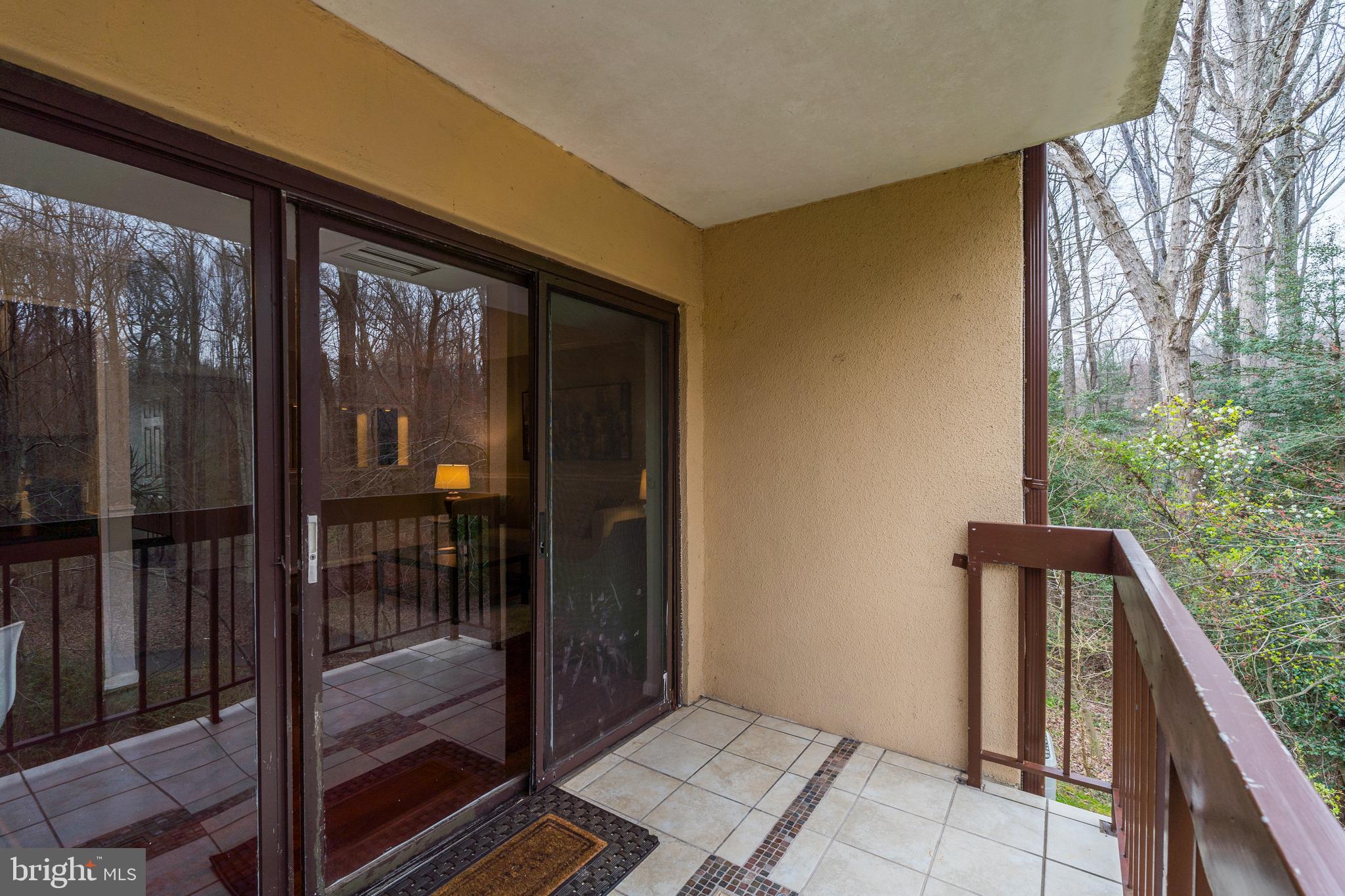 11651 Stoneview Square, Unit 11C Reston, VA 20191 - Photo 20 of 34 Balcony