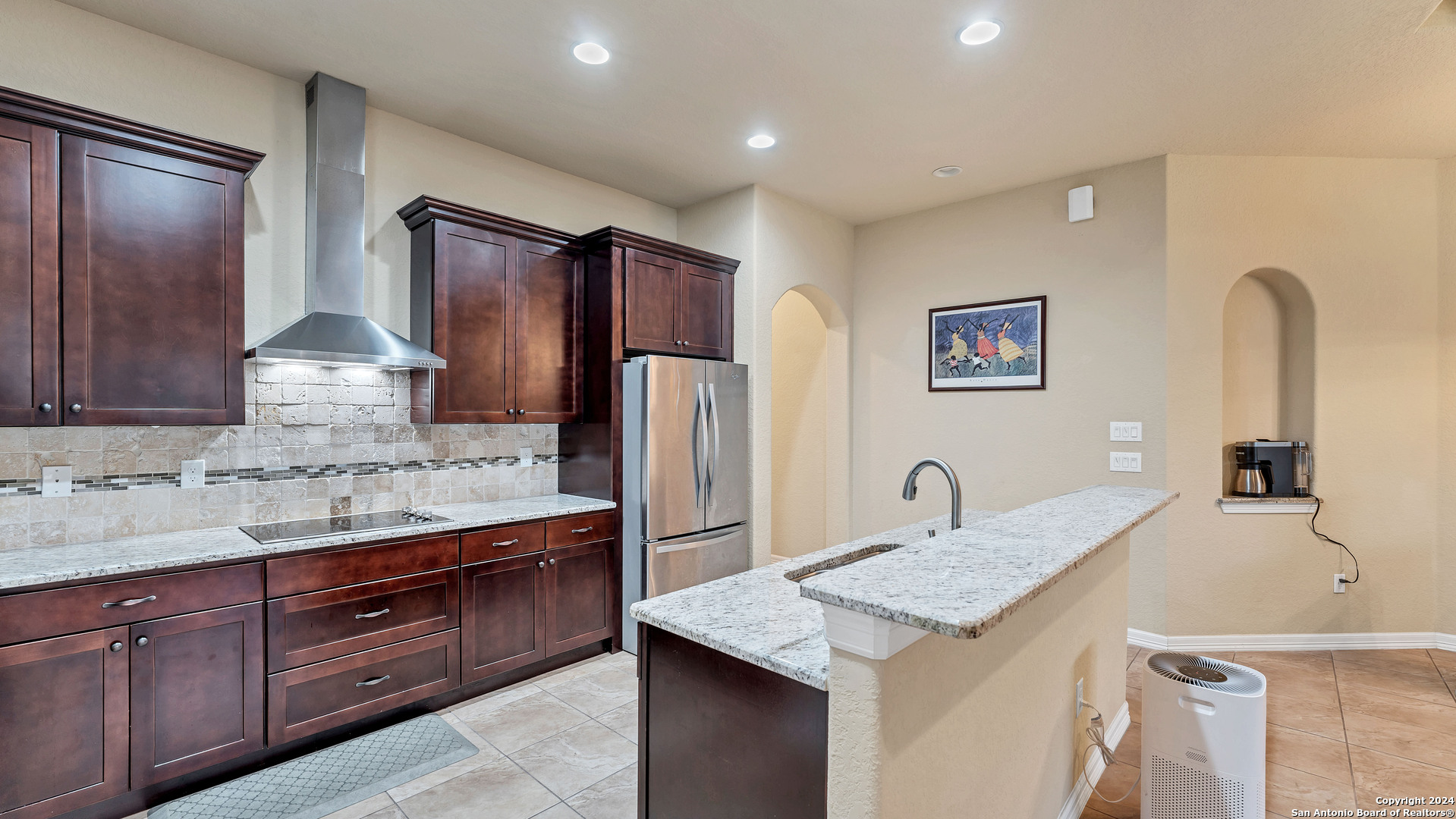 3922 Key W Way Converse, TX 78109 - Photo 10 of 38