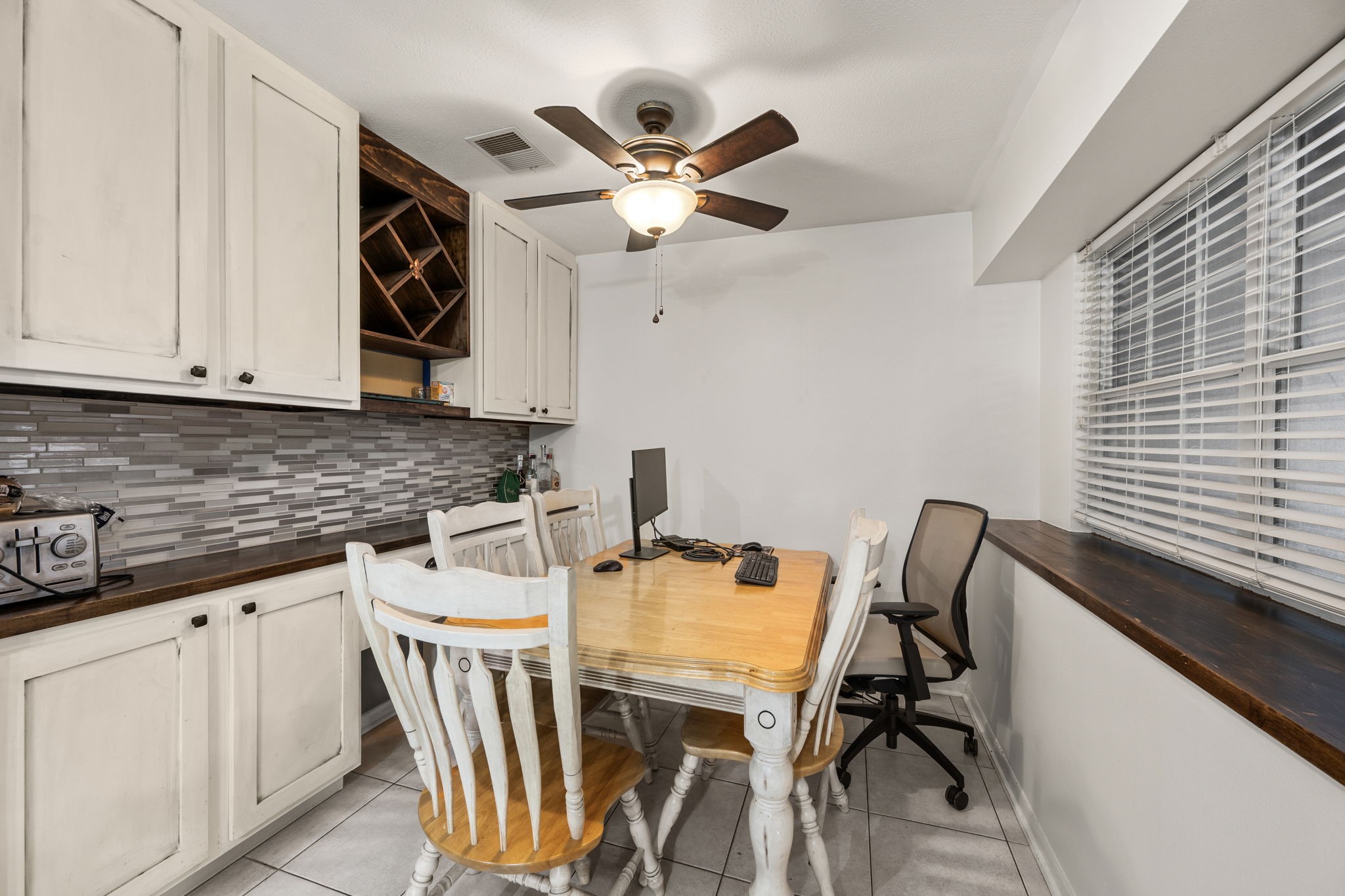 2415 Whispering Springs Drive Spring, TX 77373 - Photo 12 of 28