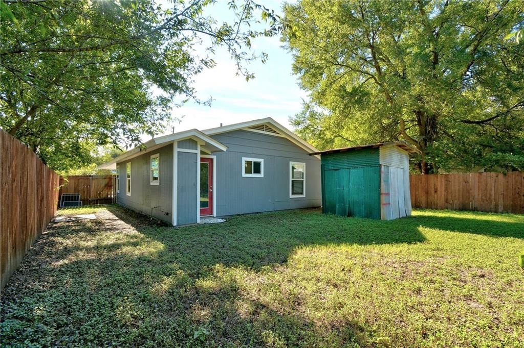 1120 Estes Avenue, Unit B Austin, TX 78721 - Photo 23 of 26 View of outdoor structure with a fenced backyard