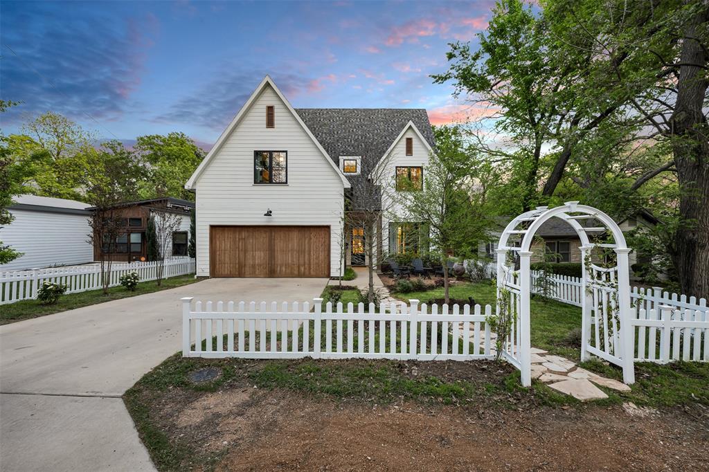 8810 Groveland Drive Dallas, TX 75218 - Photo 1 of 40