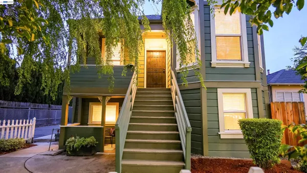 $899,950 | 1540 C Street, Hayward, CA 94541