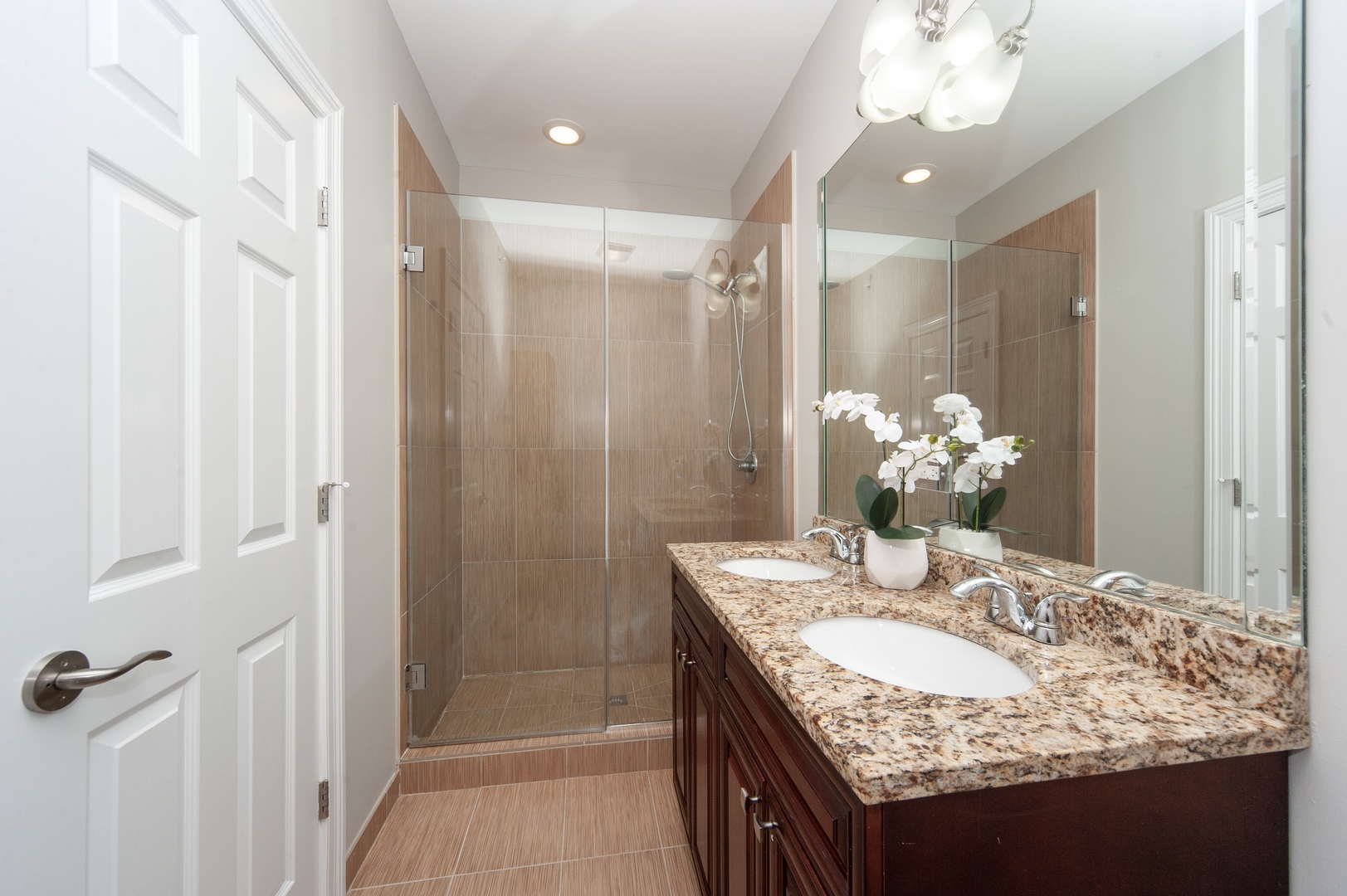 90 Legacy Lane Wheeling, IL 60090 - Photo 16 of 25