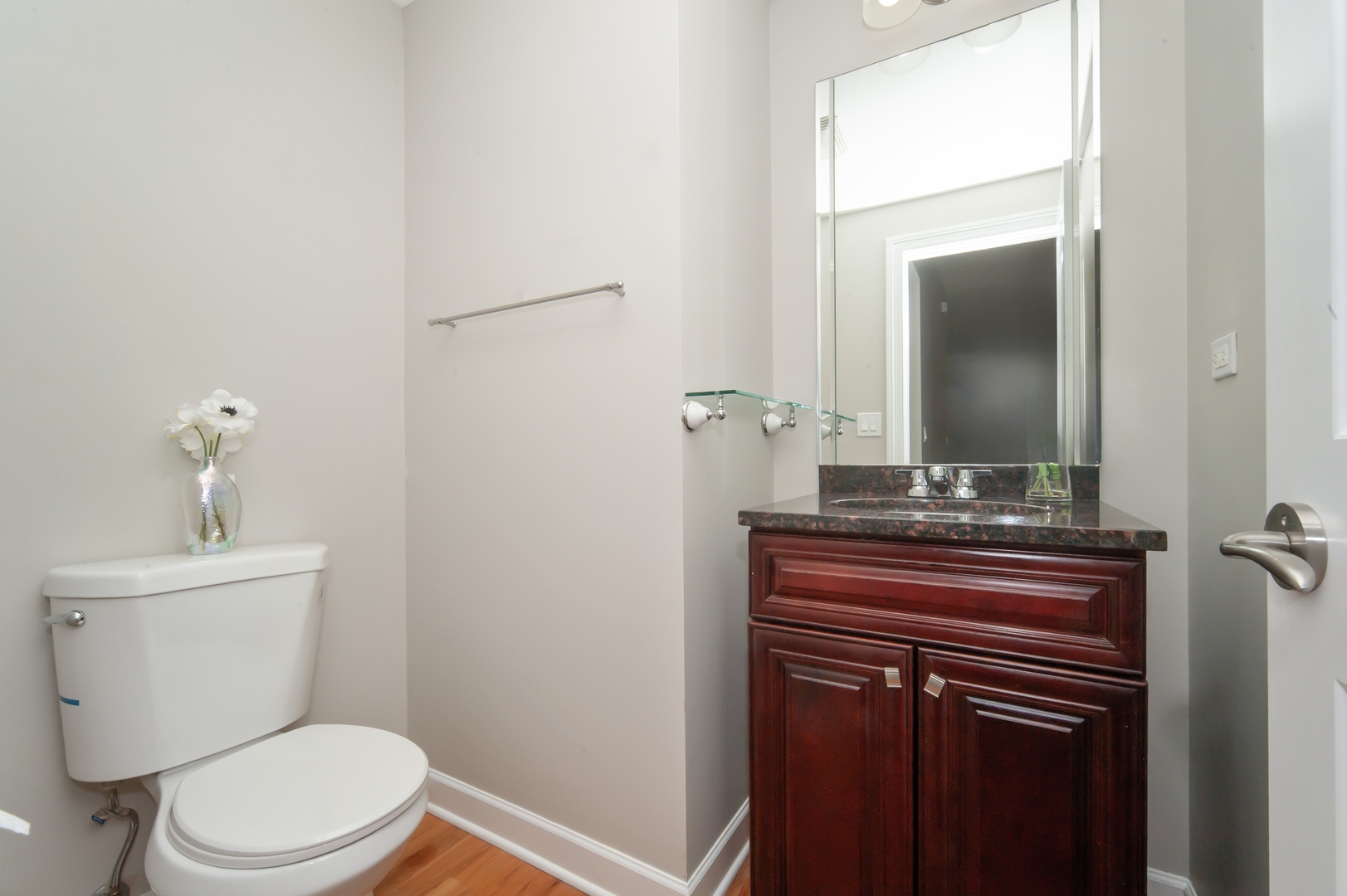 90 Legacy Lane Wheeling, IL 60090 - Photo 6 of 25