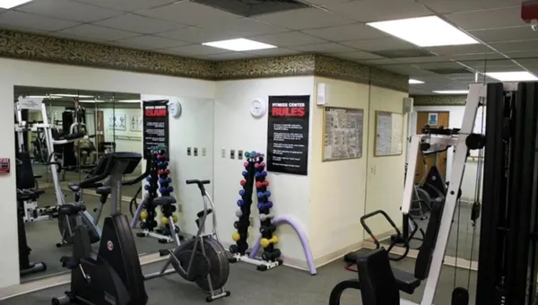 $1,500 | 19124 Meadowbrook Court, Fort Myers, FL 33903