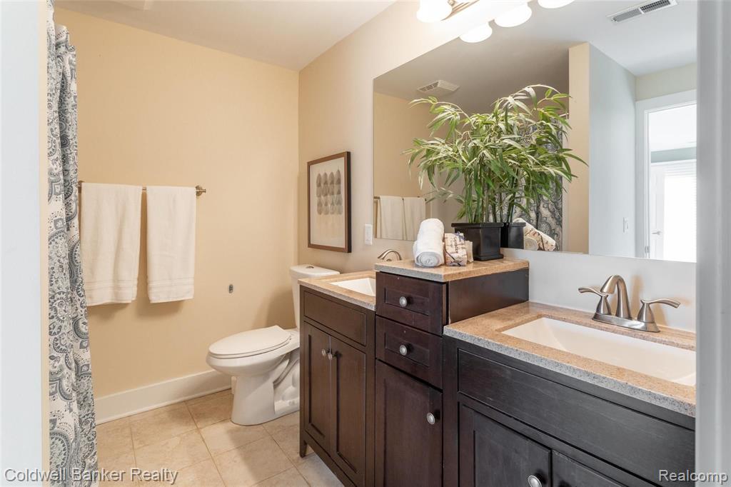 8315 Hilton Road Brighton, MI 48114 - Photo 29 of 43