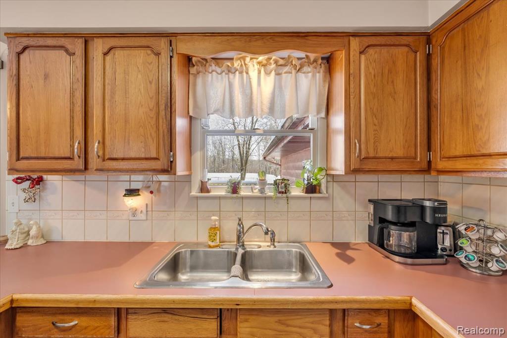 9169 Graytrax Road Grand Blanc, MI 48439 - Photo 24 of 41 Gallery Image 24