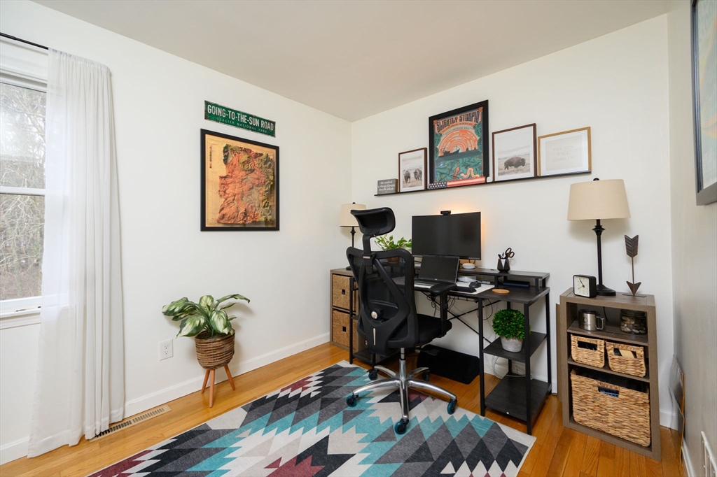 91 Plymouth Road Hanover, MA 02339 - Photo 22 of 29 Gallery Image 22