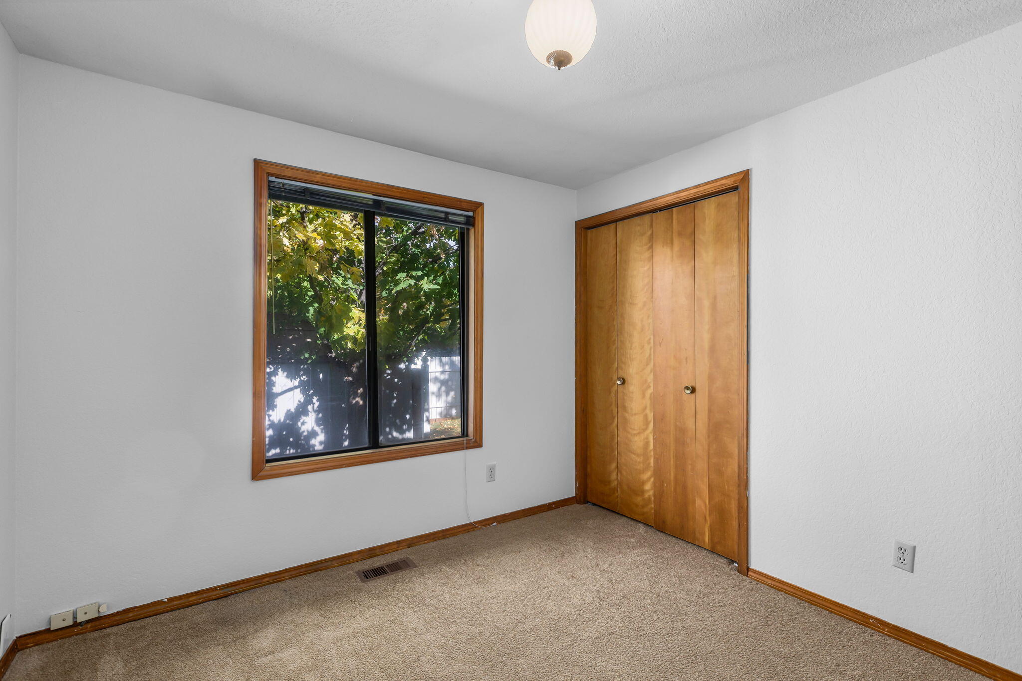 1728 Northeast Carson Way Bend, OR 97701 - Photo 14 of 33 Bedroom 2