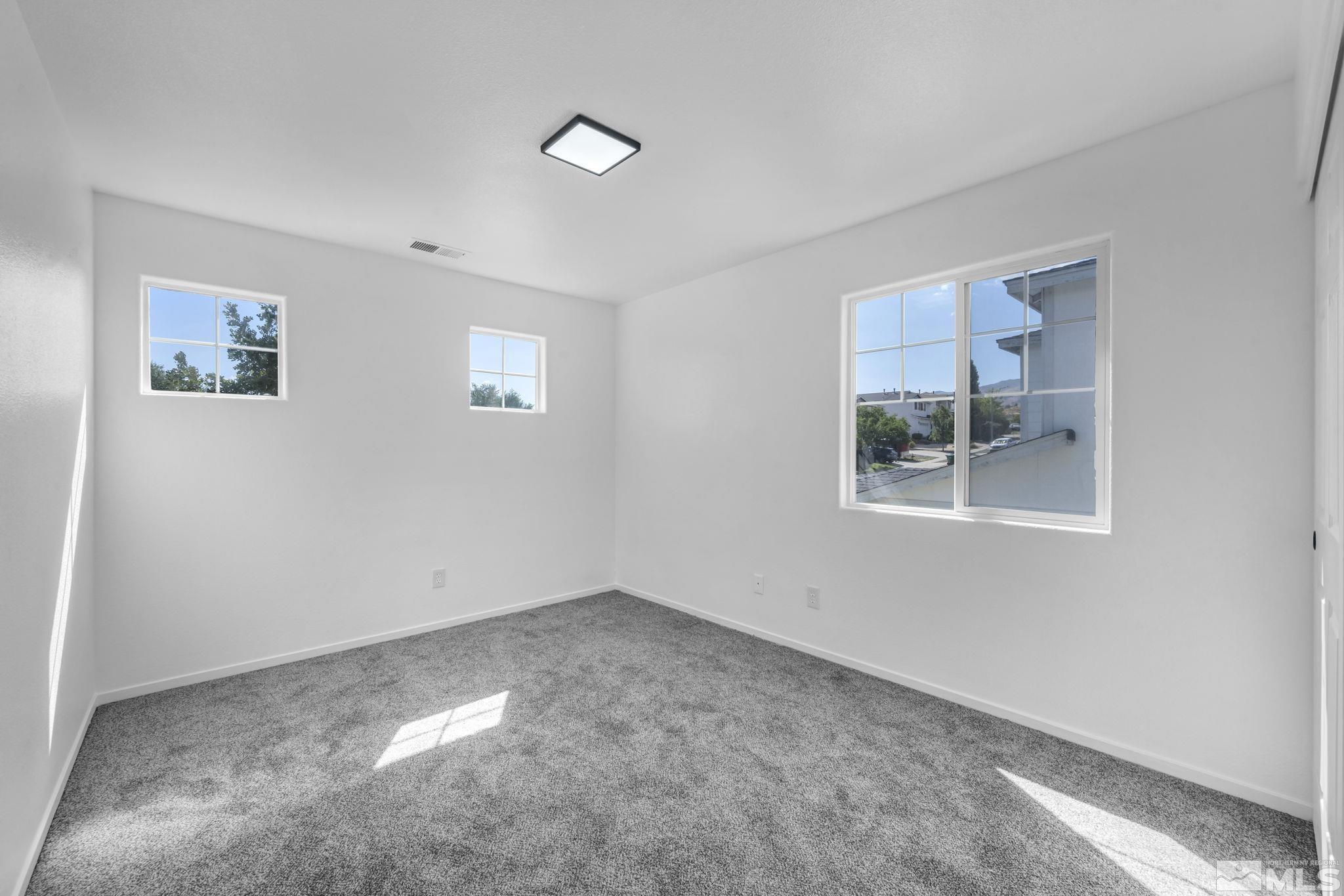 2290 Sapphire Ridge Way Reno, NV 89523 - Photo 15 of 40 Photo 15