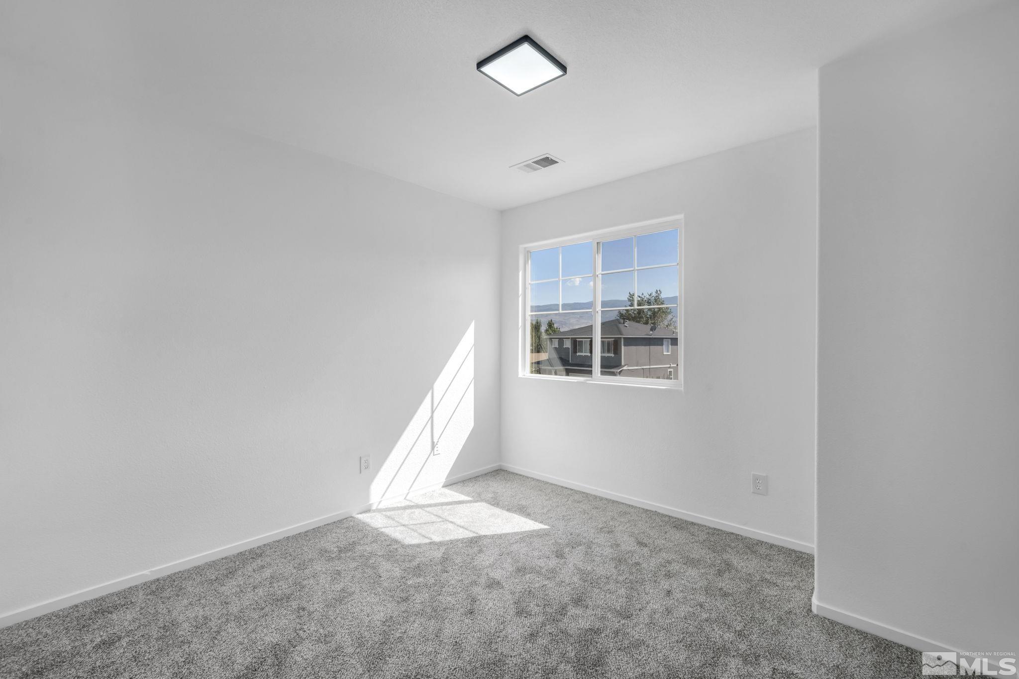 2290 Sapphire Ridge Way Reno, NV 89523 - Photo 18 of 40 Photo 18
