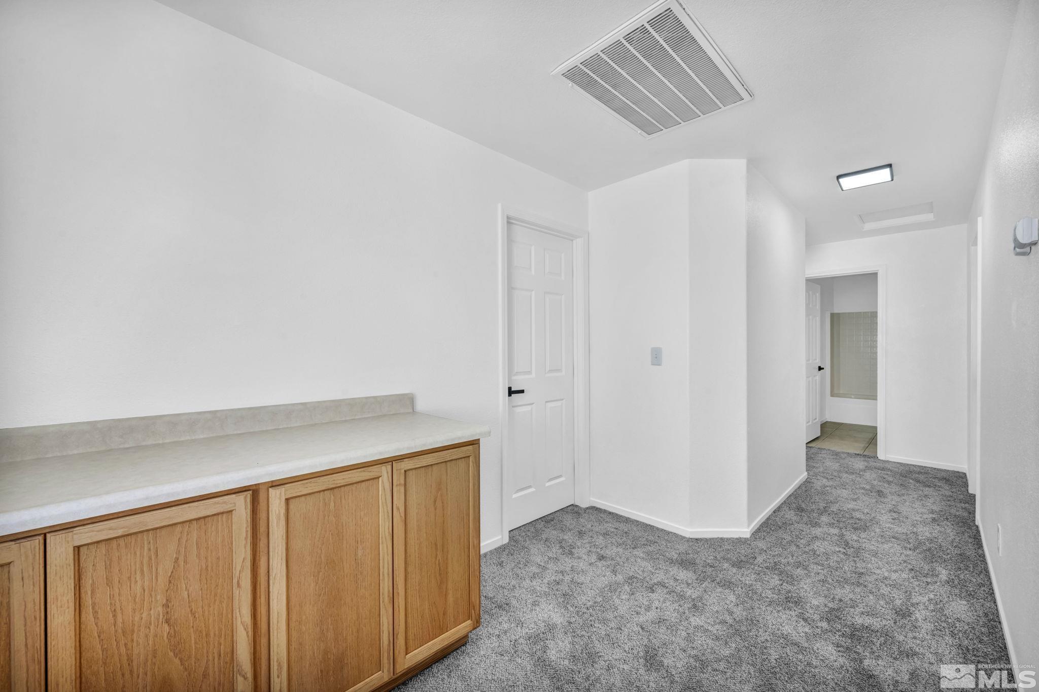 2290 Sapphire Ridge Way Reno, NV 89523 - Photo 10 of 40 Photo 10