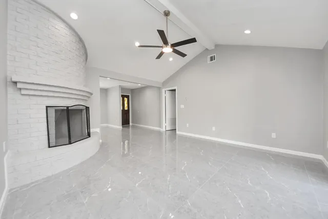 $2,500 | 7718 Romney Road, Houston, TX 77036