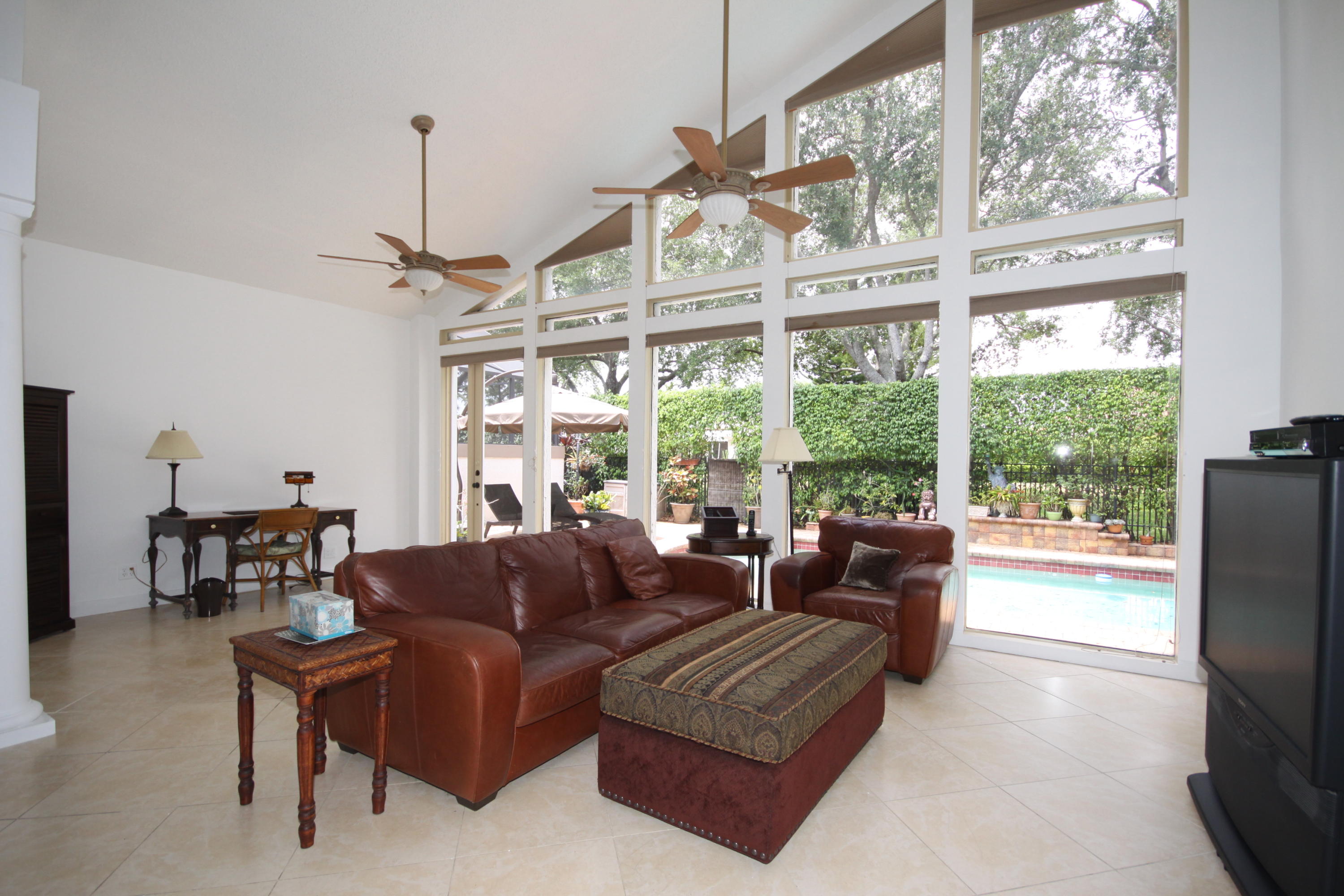 5287 Northwest 21st Diagonal Boca Raton, FL 33496 - Photo 3 of 21 IMG_9616