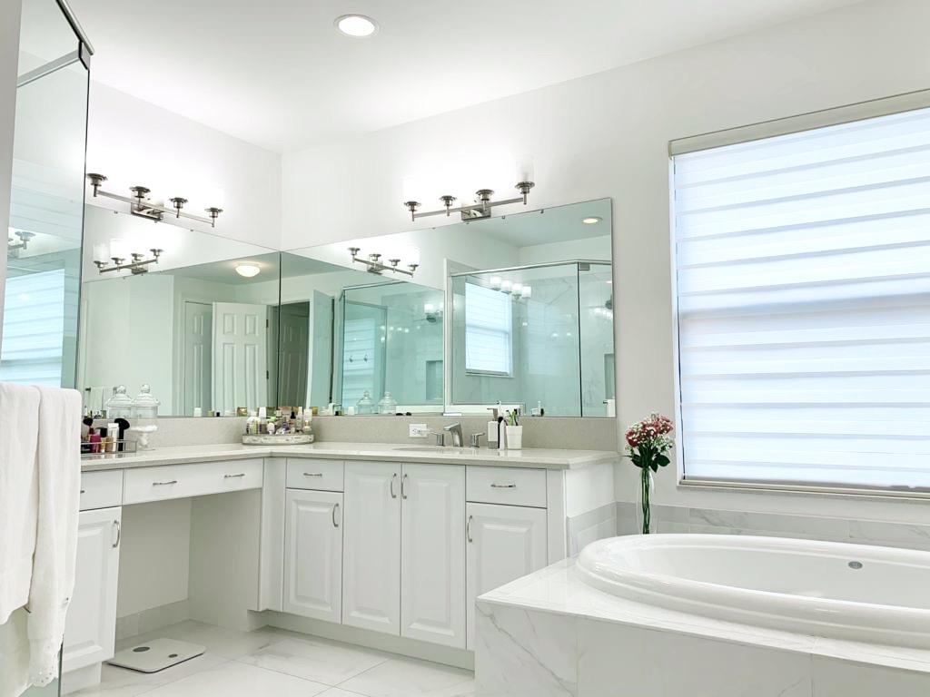 16286 Cabernet Drive Delray Beach, FL 33446 - Photo 25 of 59 Master Bath
