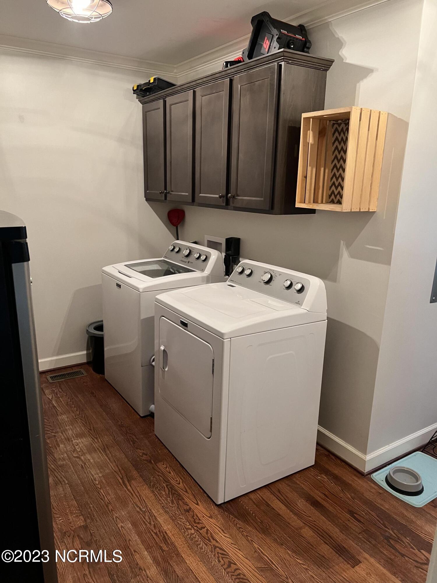 189 Cherry Run Road Washington, NC 27889 - Photo 28 of 36 Lots of room for laundry