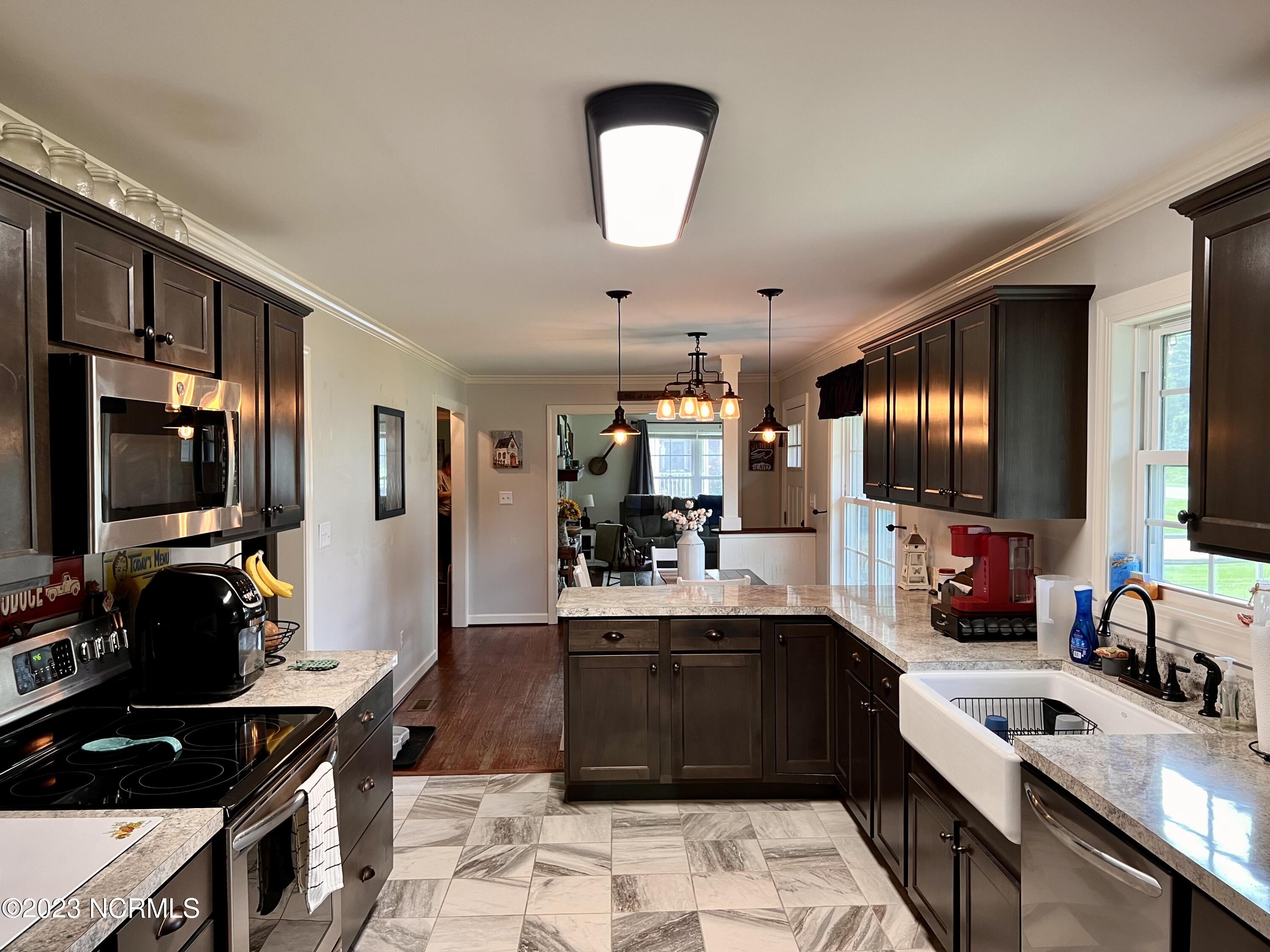 189 Cherry Run Road Washington, NC 27889 - Photo 36 of 36 Open floorplan