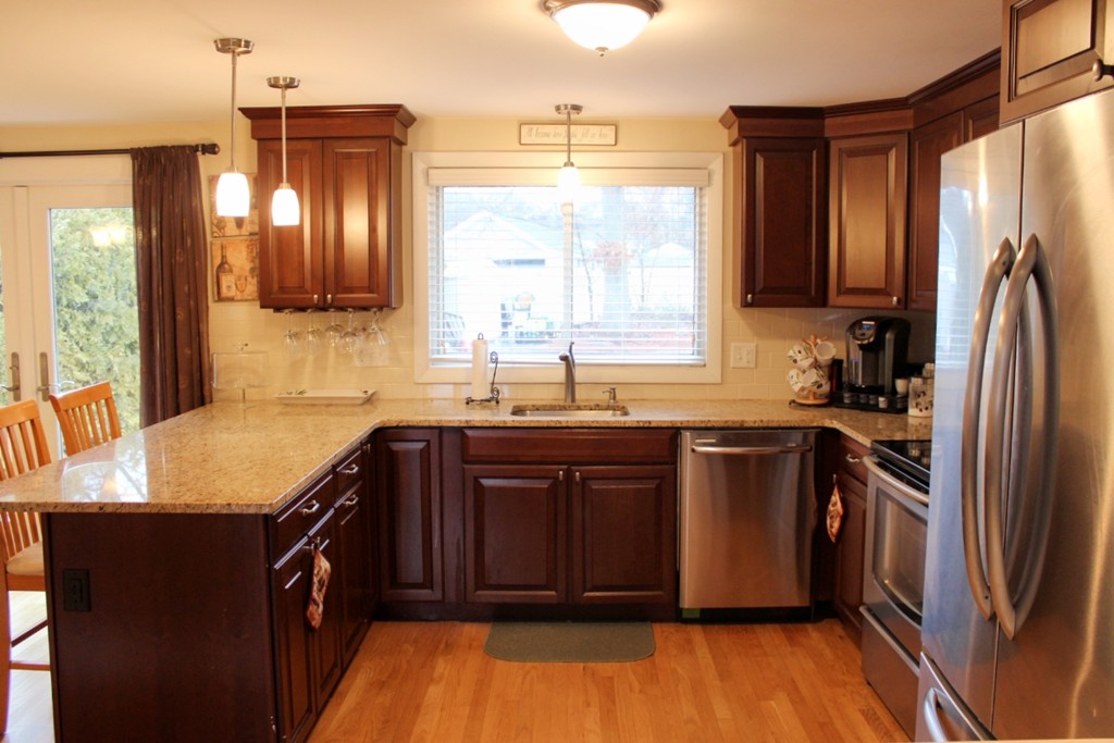 3 Rogers Road Peabody, MA 01960 - Photo 8 of 30 Gallery Image 8