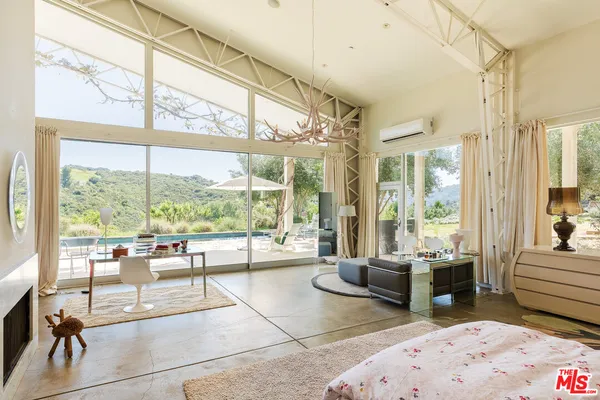 $3,000,000 | 1742 Deerhill Trail, Topanga, CA 90290