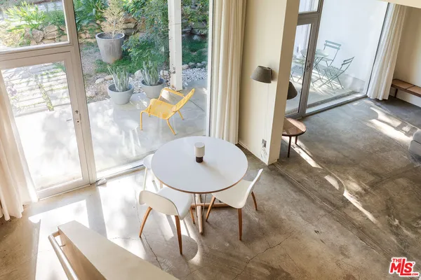 $3,000,000 | 1742 Deerhill Trail, Topanga, CA 90290