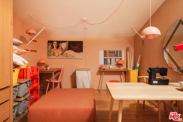 $3,000,000 | 1742 Deerhill Trail, Topanga, CA 90290