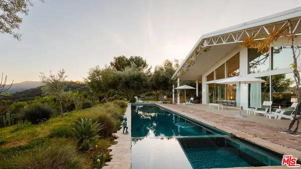 $3,000,000 | 1742 Deerhill Trail, Topanga, CA 90290