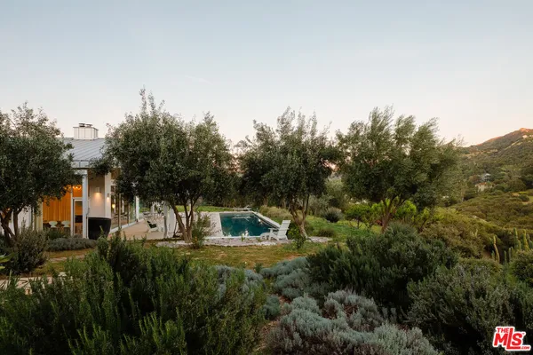 $3,000,000 | 1742 Deerhill Trail, Topanga, CA 90290