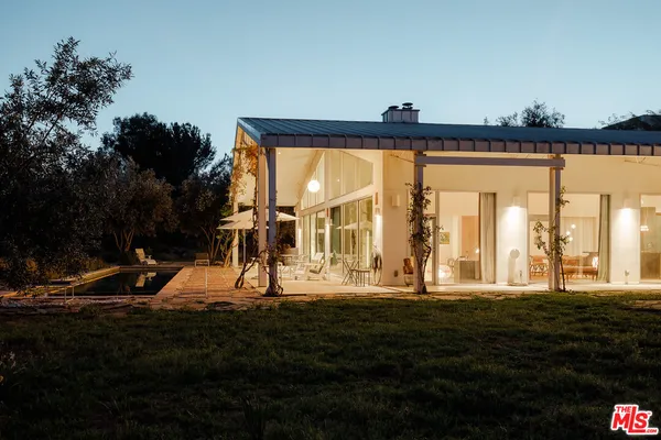 $3,000,000 | 1742 Deerhill Trail, Topanga, CA 90290