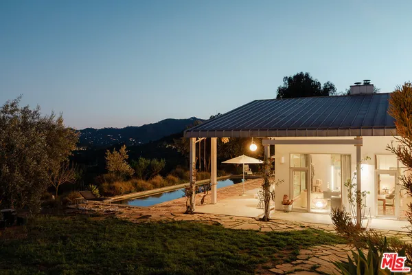 $3,000,000 | 1742 Deerhill Trail, Topanga, CA 90290