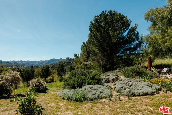 $3,000,000 | 1742 Deerhill Trail, Topanga, CA 90290