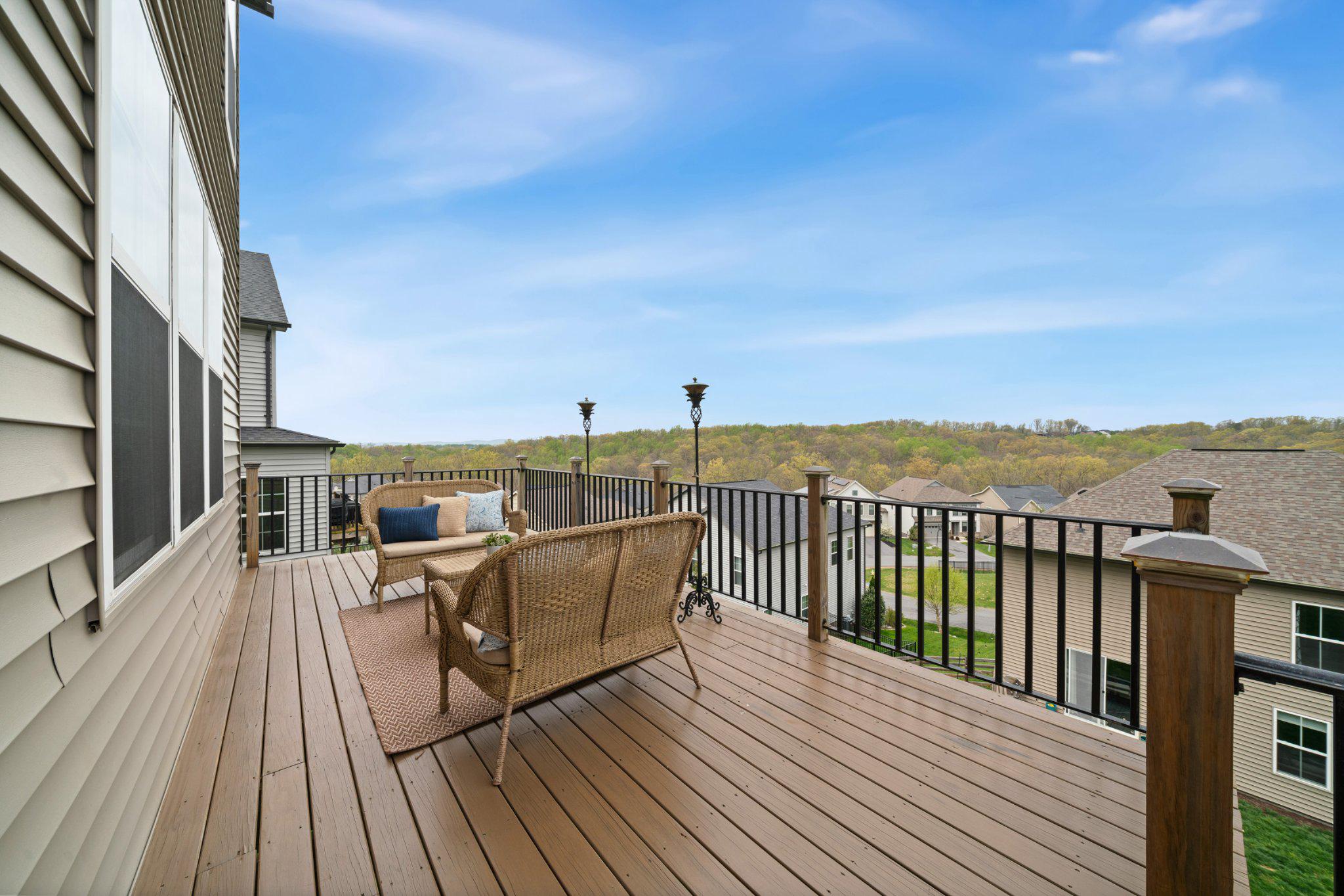 9920 Arapahoe Road New Market, MD 21774 - Photo 37 of 68 Deck