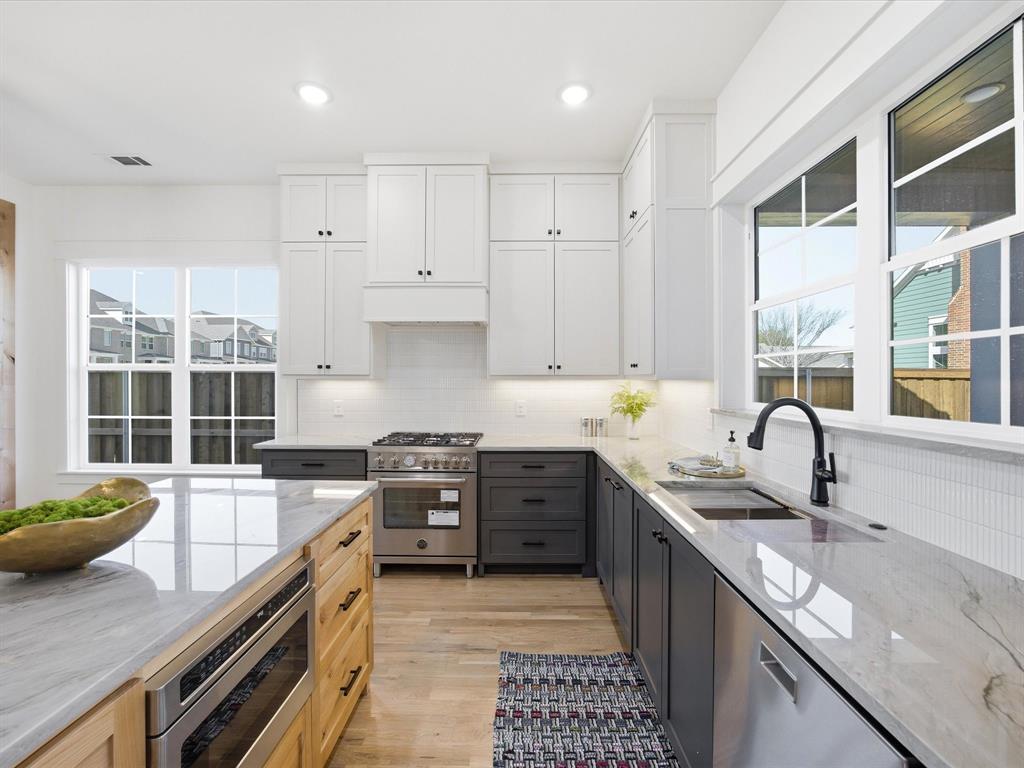 305 Dylan Way Midlothian, TX 76065 - Photo 18 of 40