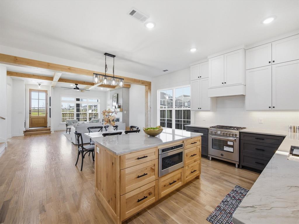 305 Dylan Way Midlothian, TX 76065 - Photo 19 of 40