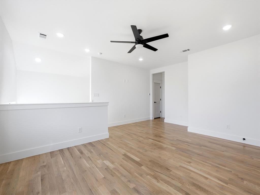 305 Dylan Way Midlothian, TX 76065 - Photo 33 of 40